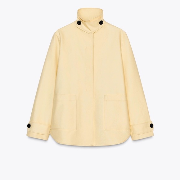 Zara butter jellos Women’s High-Neck denim like Jacket